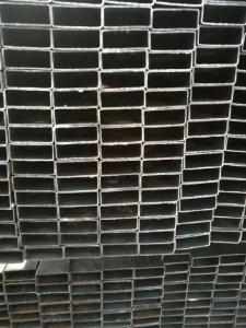 Q345B小口径方管批发_无中间商 量大优惠